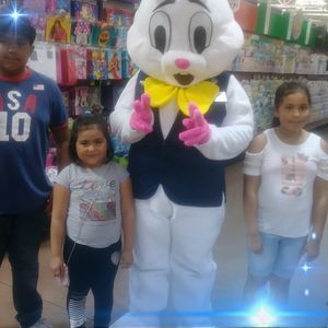 Meet your Posher, Lorena